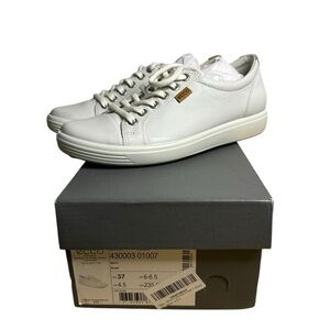 Ecco Soft 7 W White Nubuck Leather Casual Lace Up Sneakers Women’s 6-6.5